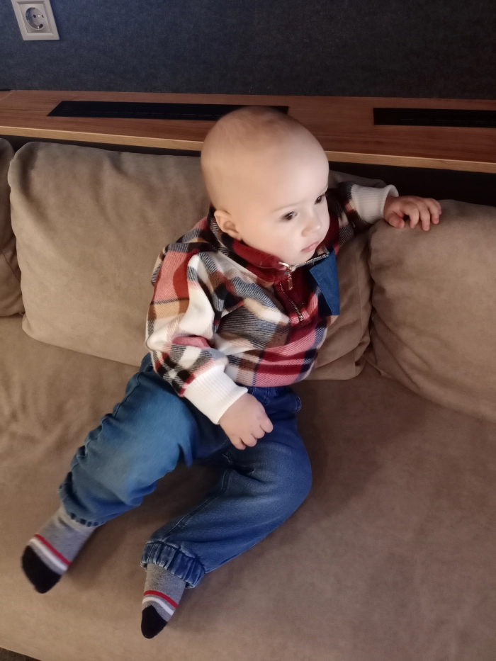 Купити - Светр