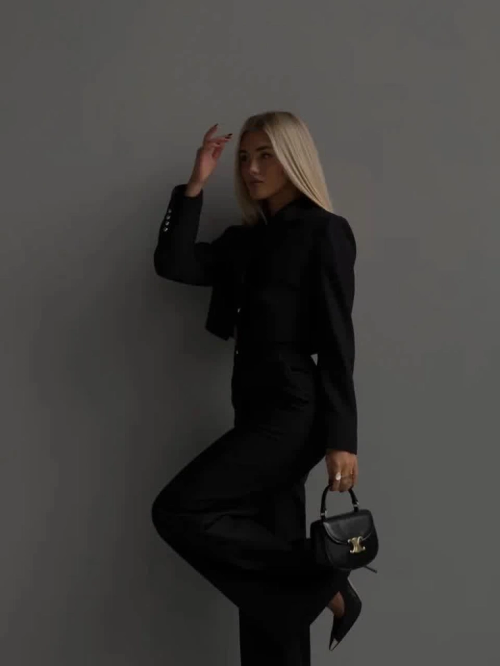 Купити - Костюм