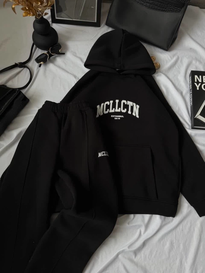 Купити - Костюм трьох нитка